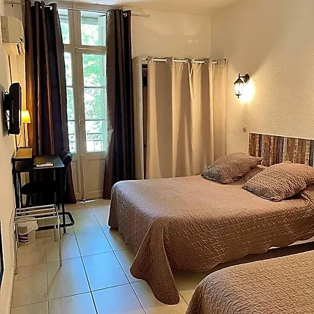 Hotel Alexander 2*