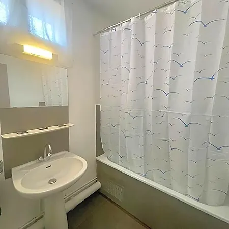 Alexander Hotel 2*